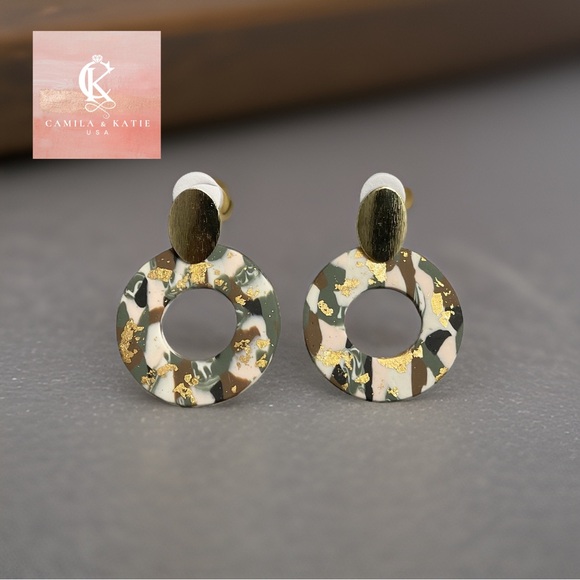 Clay Earrings - Picture 4 of 4